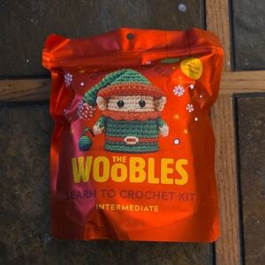 The Woobles Crochet Kit - Green and Red